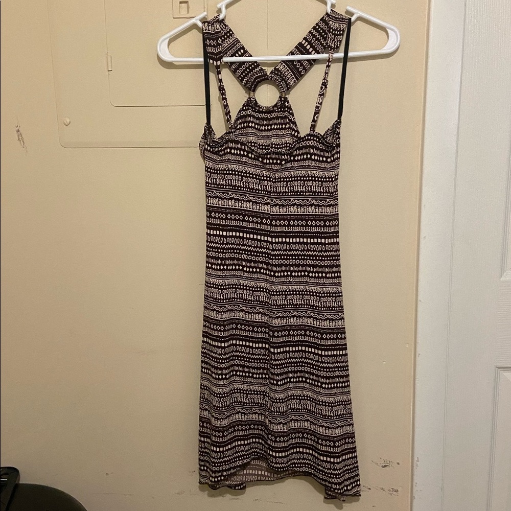 Ruby Rox Brown Patterned Dress NWT - Picture 3 of 7